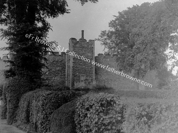 CASTLE FROM GARDENS